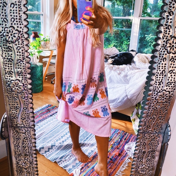 Dresses & Skirts - Vintage Butterfly Baby Pink Embroidered Maxi Dress